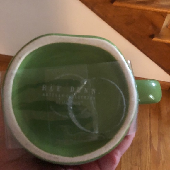 Rae Dunn Pot of Gold mug - Picture 2 of 4